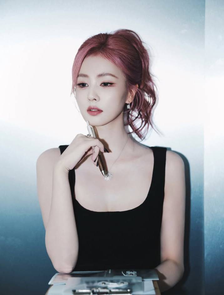 Bai Lu: Rising Star of Chinese Television and Film