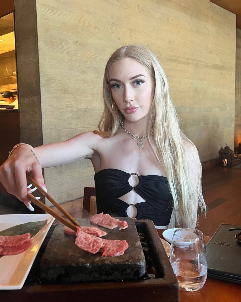 Emma Starletto: Biography, Career & Net Worth 2025