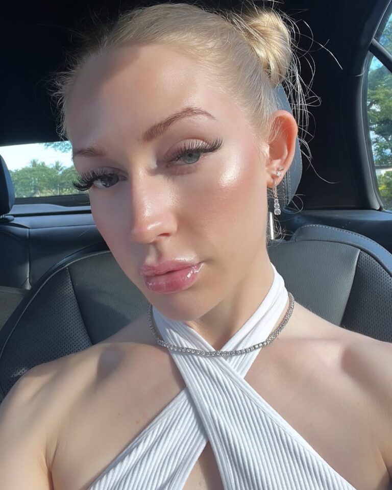 Emma Starletto: Biography, Career & Net Worth 2025