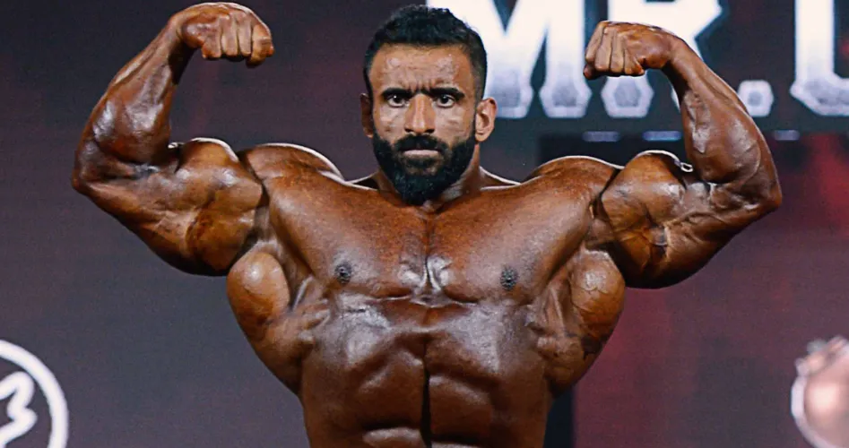 Hadi Choopan Height, Biography, Net Worth, Career, Lifestyle & More